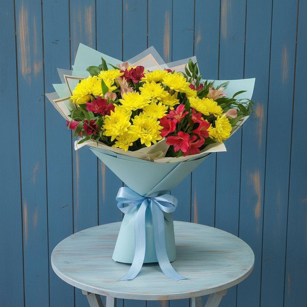 Букет цветов из: Альстромерии и Хризантемы в Светлом Яре