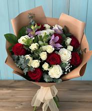 Букет цветов из:  Розы и Альстромерии #REPLACE_PRED# Светлом Яре