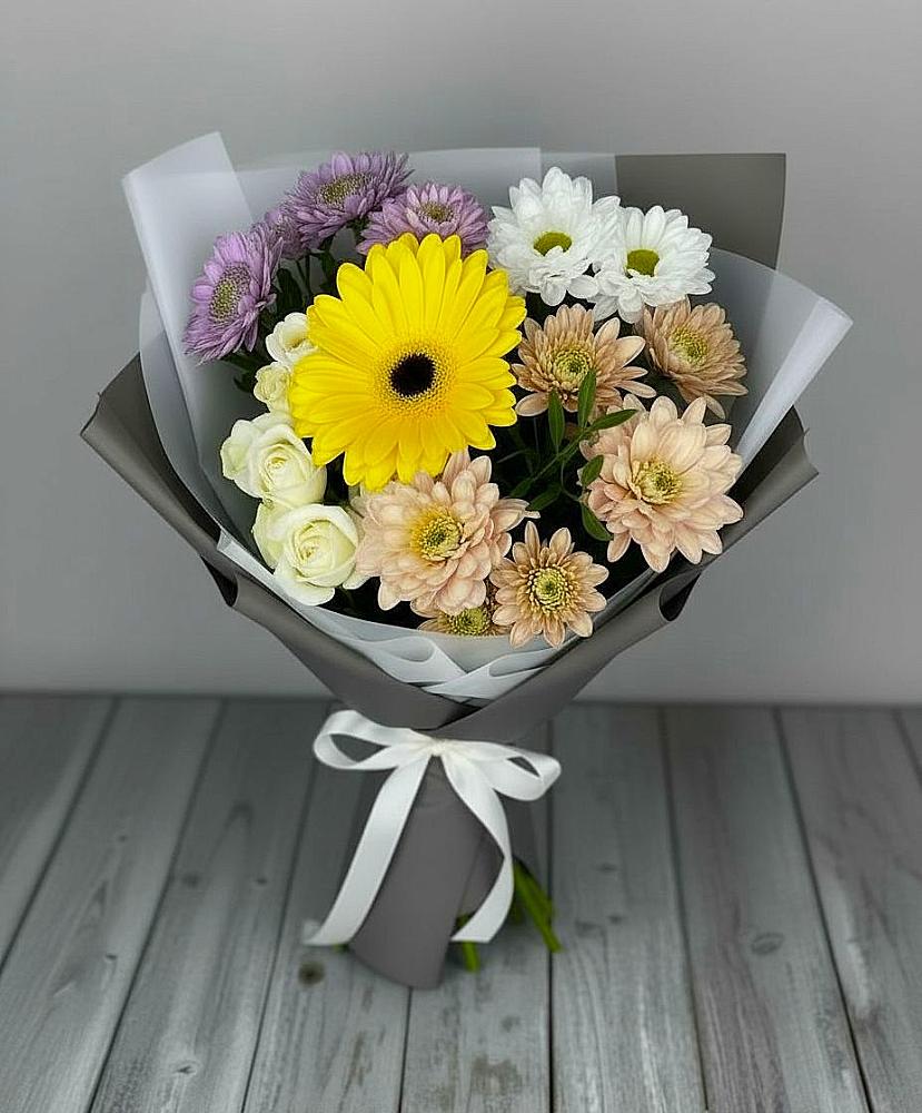 Букет цветов из: Розы, Герберы и Хризантемы в Светлом Яре