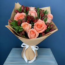 Букет цветов из:  Розы и Альстромерии в Светлом Яре