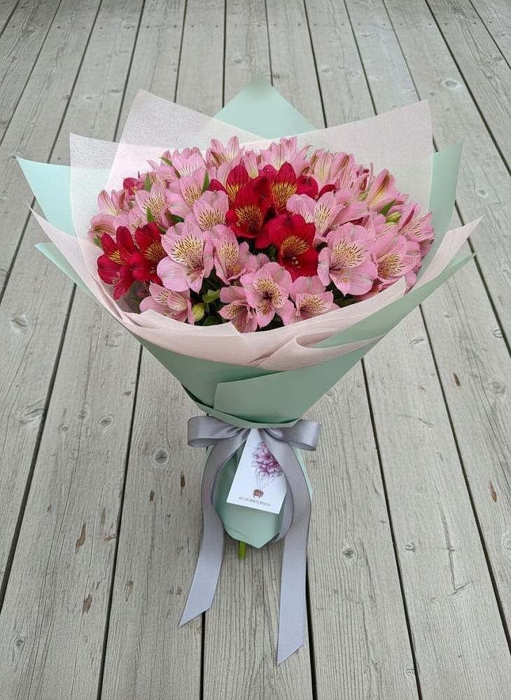 Букет цветов из: Альстромерии в Светлом Яре