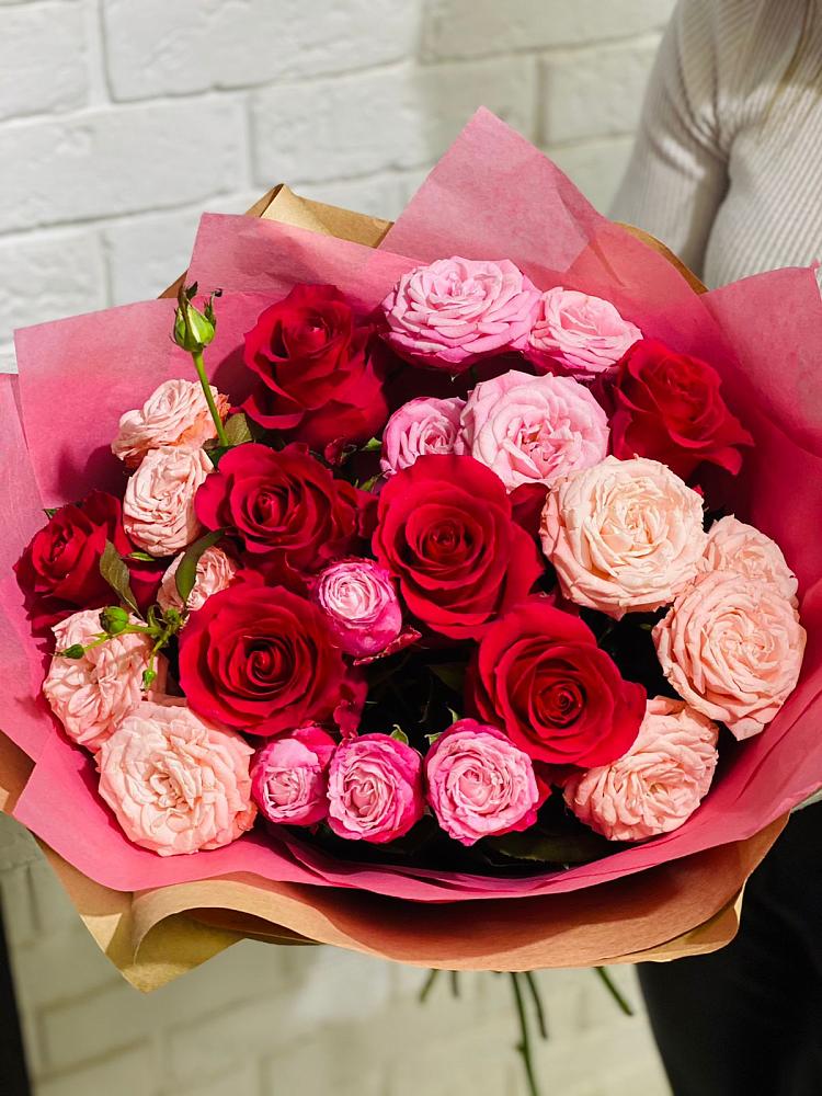 Букет цветов из: Розы в Светлом Яре
