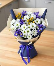 Букет цветов из:  Розы, Ирисы и Хризантемы в Светлом Яре