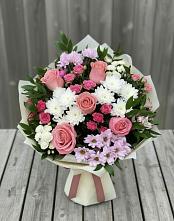 Букет цветов из:  Альстромерии, Гвоздики, Розы и Хризантемы в Светлом Яре