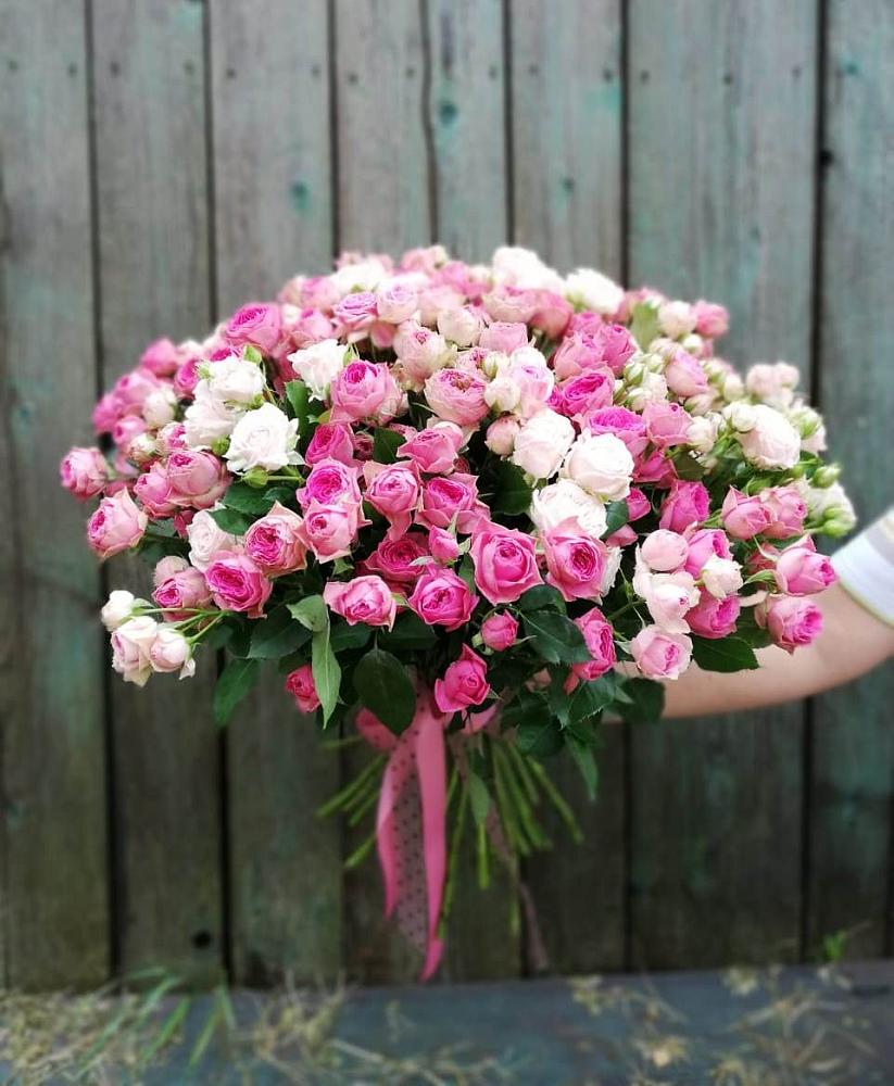 Букет Розовые кустовые розы Натали и Лав Лидия в Светлом Яре