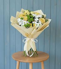 Букет цветов из:  Хризантемы и Розы в Светлом Яре