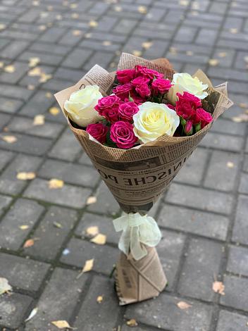 Букет цветов из: Розы в Светлом Яре