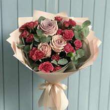 Букет цветов из:  Гвоздики и Розы в Светлом Яре