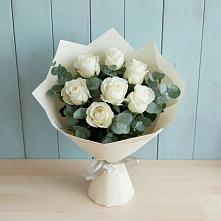 Букет Белые розы в Эвкалипте в Светлом Яре